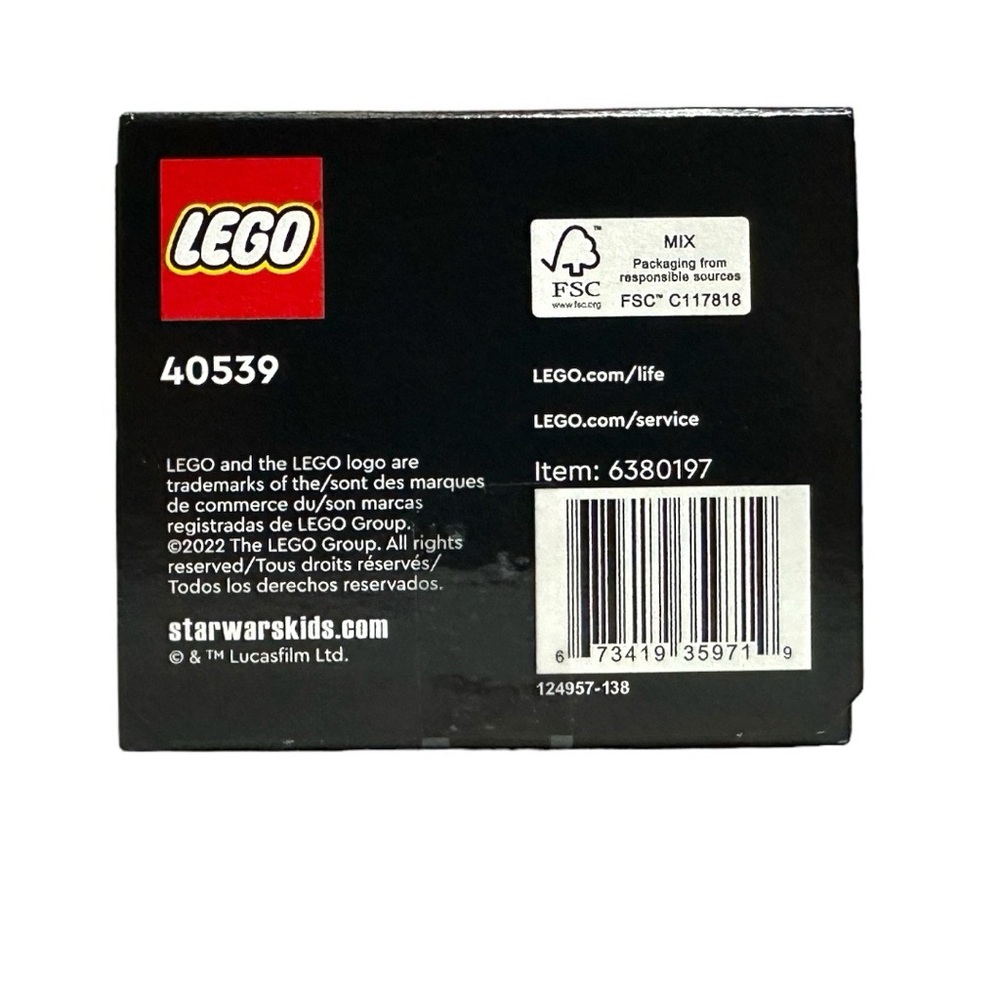 LEGO BrickHeadz Star Wars Ahsoka Tano 40539 - Picture 6 of 6